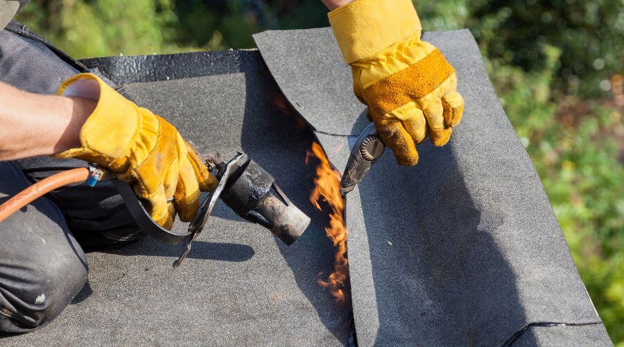 Expert Emergency Roof Repairs services in Gillsville, GA